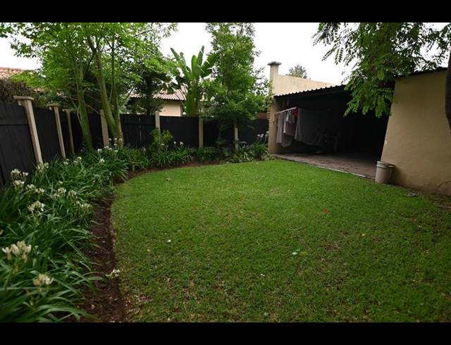 3 BEDROOM CLUSTER FOR SALE IN FOURWAYS